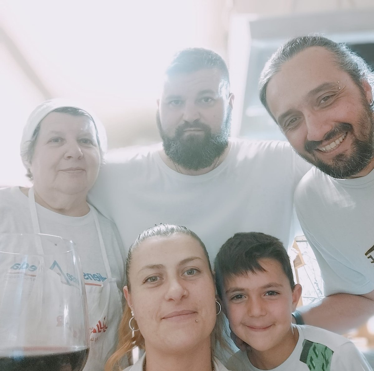 Lo staff della pizzeria Dai Toscani